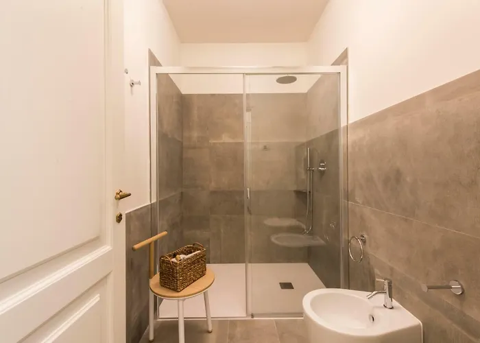 - Duomo Contemporary Apartmán *
